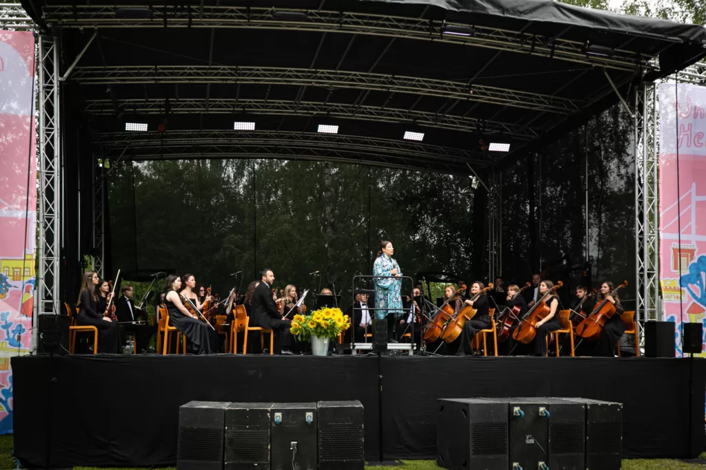 Lviv National Philharmonic - Joshua Bell and Dalia Stasevska to give a charity concert with INSO-Lviv in Warsaw