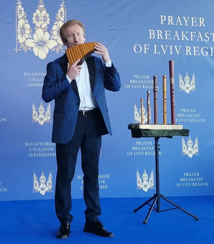 Львівська національна філармонія - Андрій Яцків узяв участь у Молитовному сніданку Львівщини